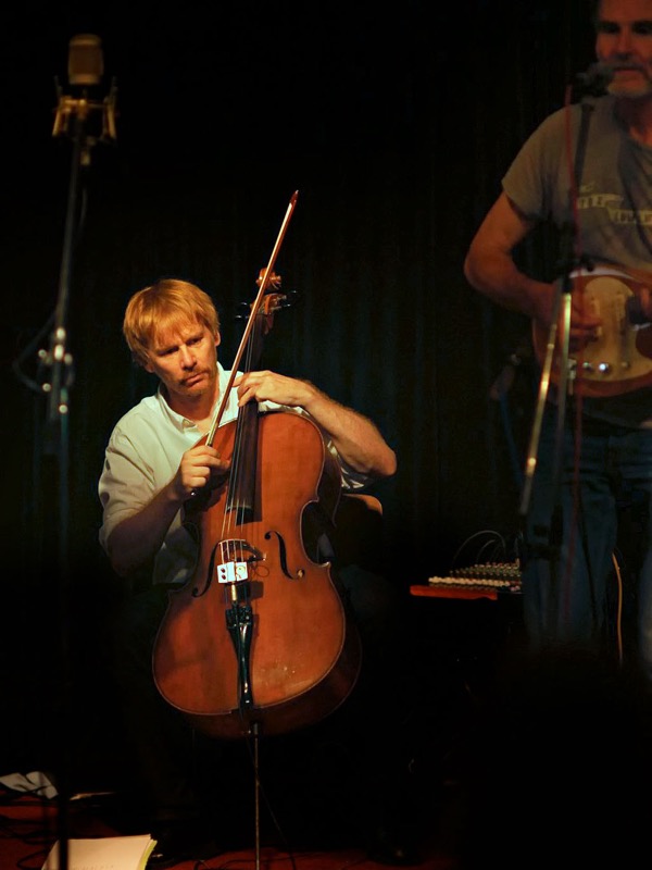 ESSE Bar, Winterthur 2012     Photo: Patrick Frischknecht